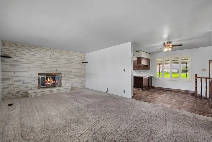 FAMILY ROOM FLOWS INTO THE KITCHEN!