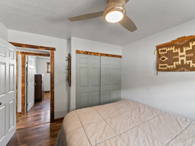 549 Mountain Dr, Moab, Utah 84532