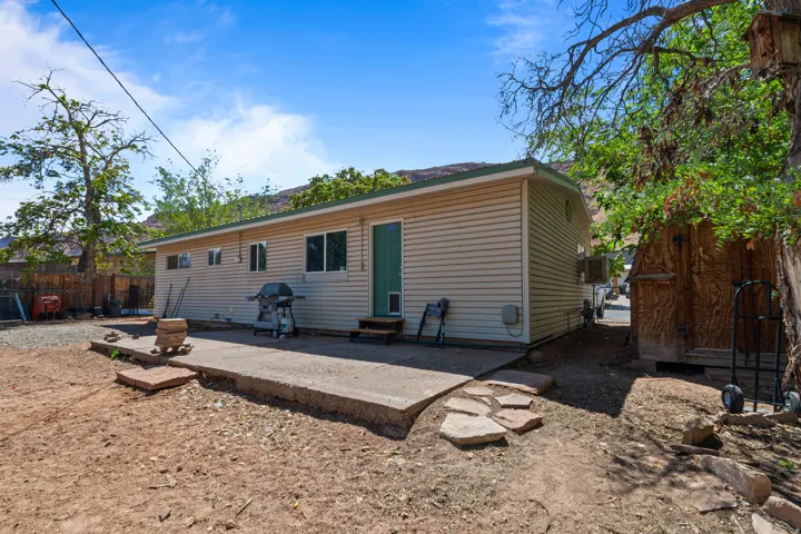 549 Mountain Dr, Moab, Utah 84532