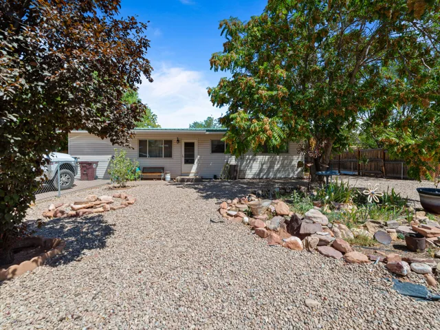 549 Mountain Dr, Moab, Utah 84532