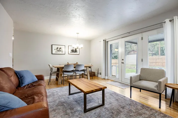1201 E 3745 S, Salt Lake City, Utah 84106
