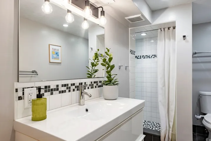 1201 E 3745 S, Salt Lake City, Utah 84106