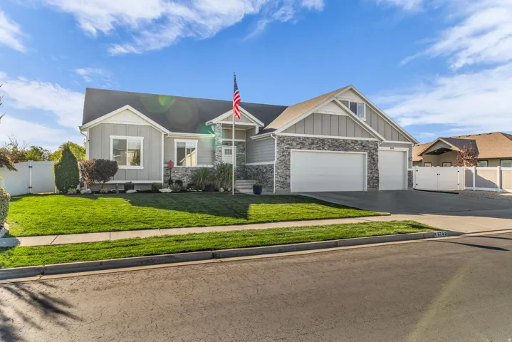 674 S 3300 W, Syracuse, Utah 84075