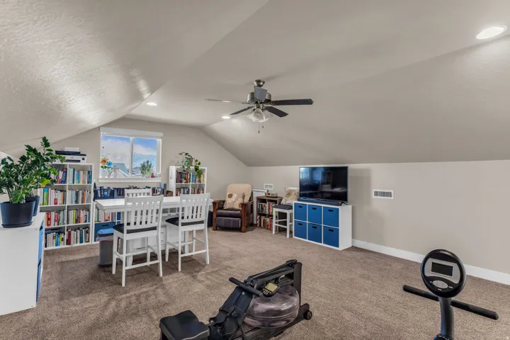 Bonus Room