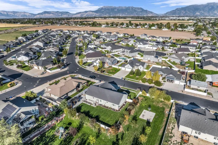 674 S 3300 W, Syracuse, Utah 84075