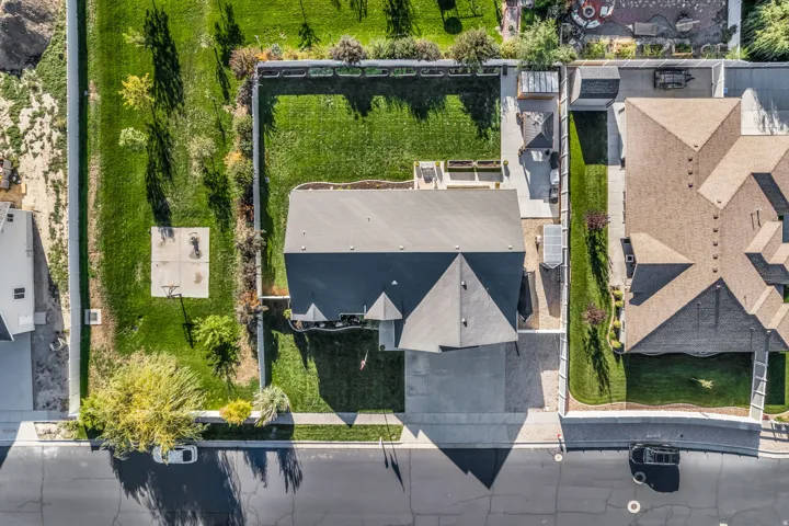 674 S 3300 W, Syracuse, Utah 84075