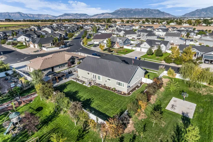 674 S 3300 W, Syracuse, Utah 84075