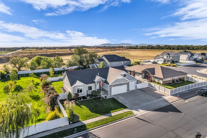 674 S 3300 W, Syracuse, Utah 84075
