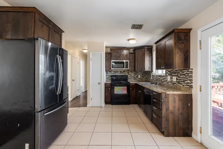 6724 W 3860 S, West Valley City, Utah 84128