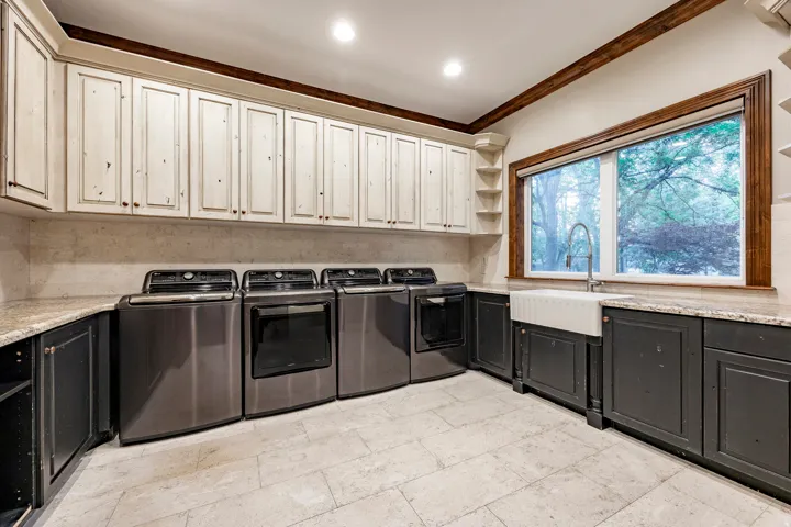 2177 W 9240 S, West Jordan, Utah 84088