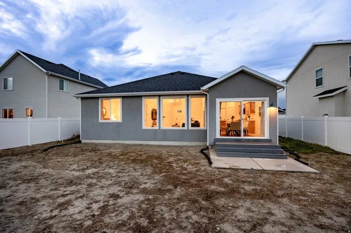 1636 E Groundhog Ln, Eagle Mountain, Utah 84005