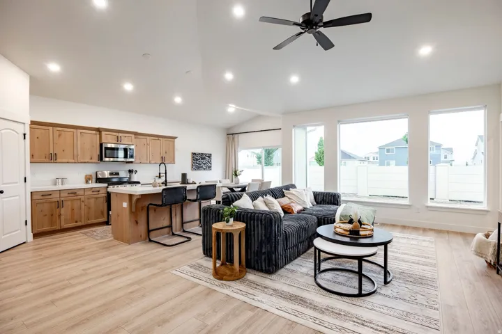 1636 E Groundhog Ln, Eagle Mountain, Utah 84005
