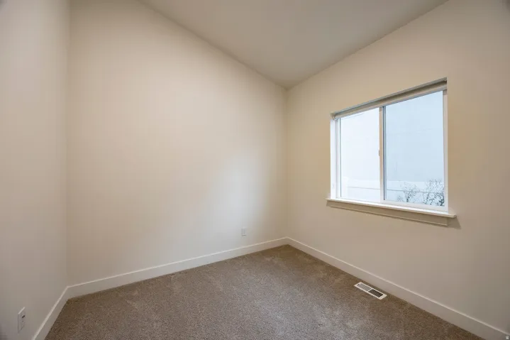 1636 E Groundhog Ln, Eagle Mountain, Utah 84005