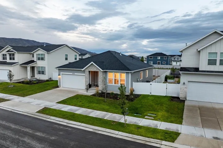 1636 E Groundhog Ln, Eagle Mountain, Utah 84005