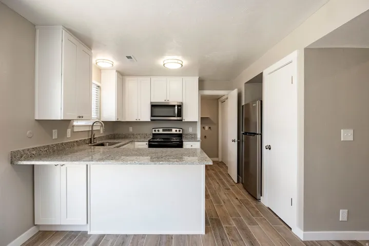 2376 S 1440 W, Salt Lake City, Utah 84119