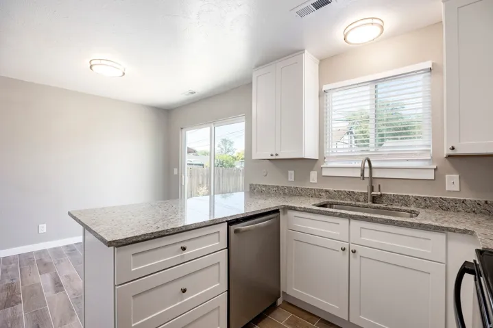 2376 S 1440 W, Salt Lake City, Utah 84119