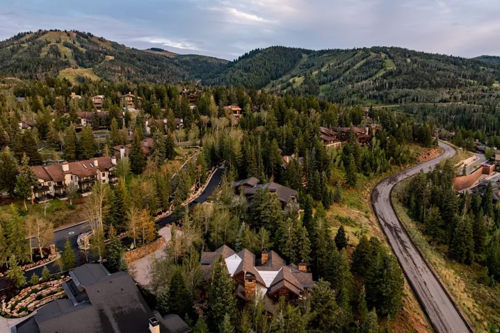 8045 Woodland View Dr, Park City, Utah 84060