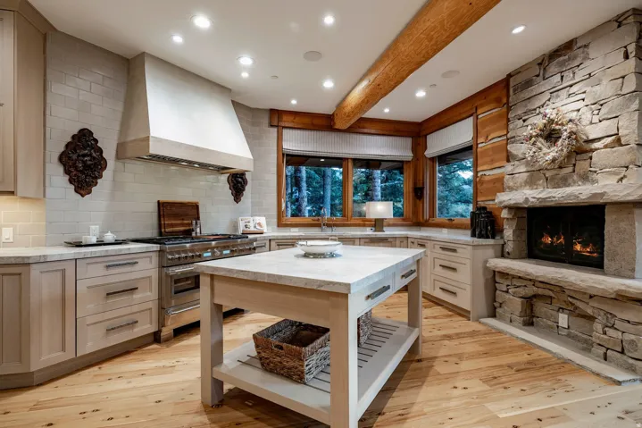 8045 Woodland View Dr, Park City, Utah 84060