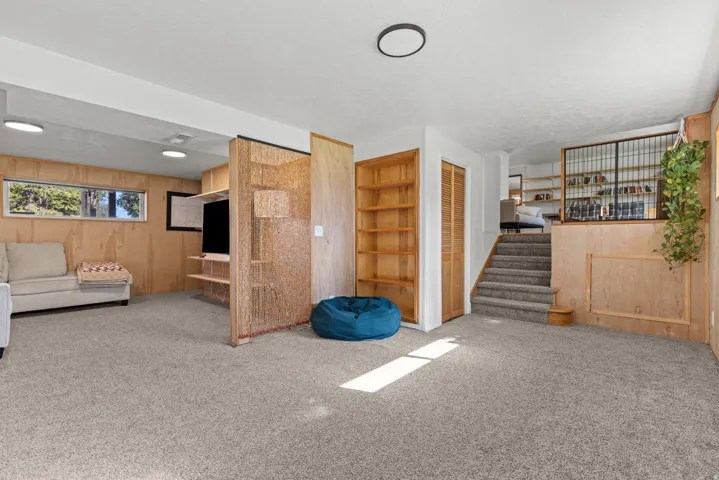 2317 E Oakridge Dr, Layton, Utah 84040