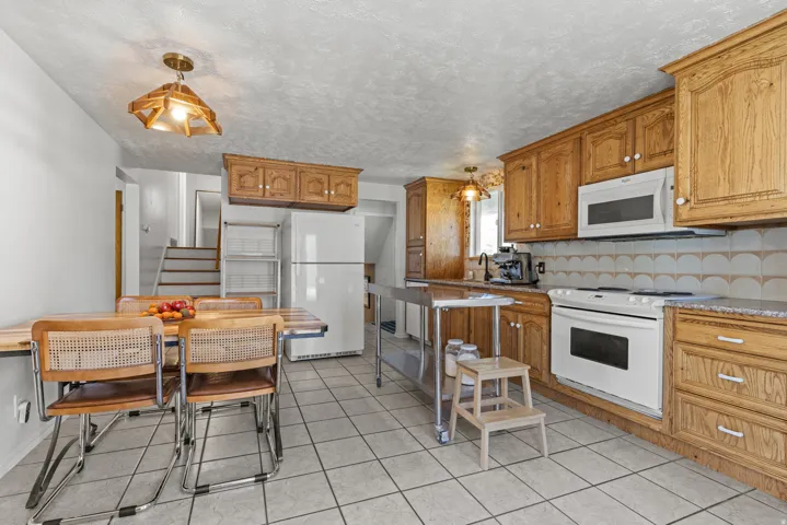 2317 E Oakridge Dr, Layton, Utah 84040