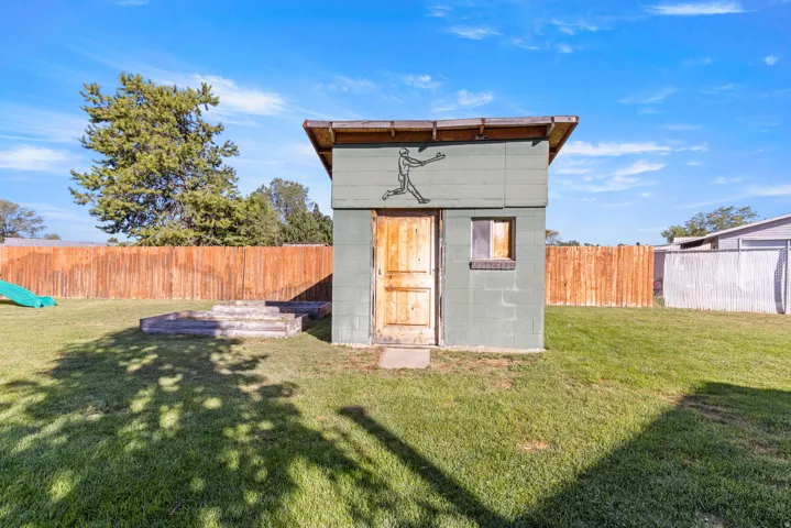 2317 E Oakridge Dr, Layton, Utah 84040