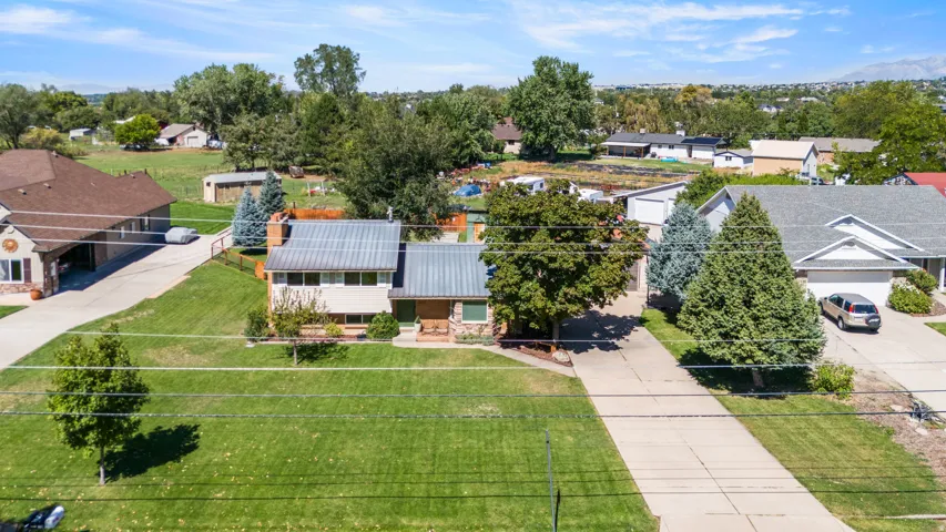 2317 E Oakridge Dr, Layton, Utah 84040