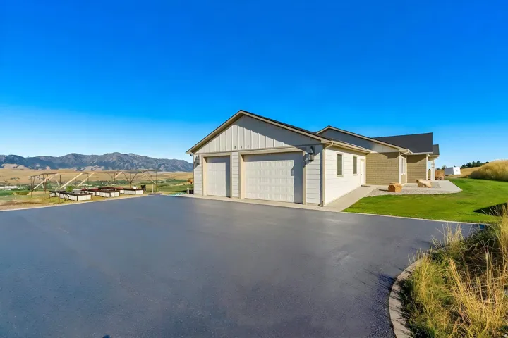 8561 S Horizon Dr, Paradise, Utah 84328