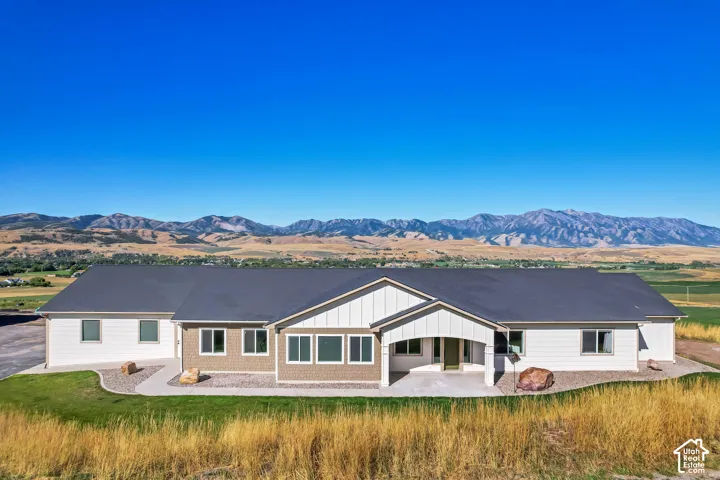 8561 S Horizon Dr, Paradise, Utah 84328
