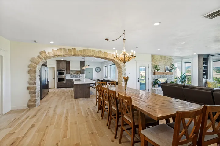 8561 S Horizon Dr, Paradise, Utah 84328