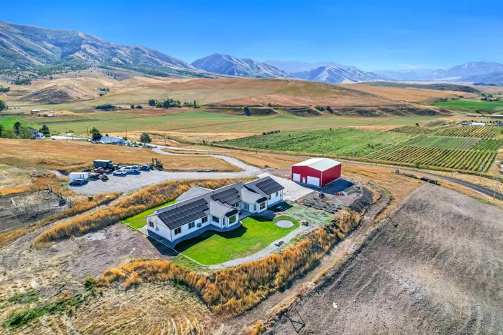 8561 S Horizon Dr, Paradise, Utah 84328