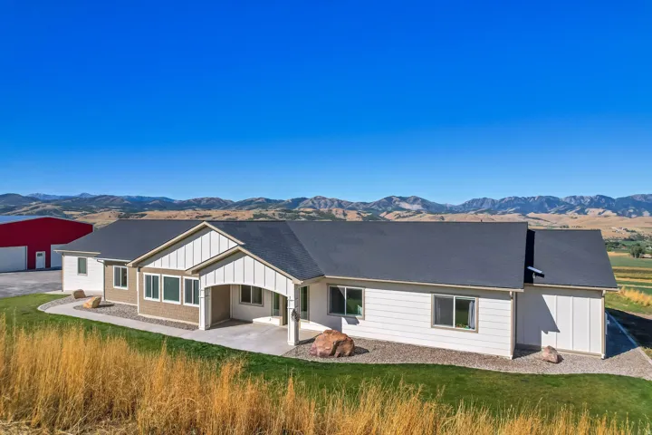 8561 S Horizon Dr, Paradise, Utah 84328