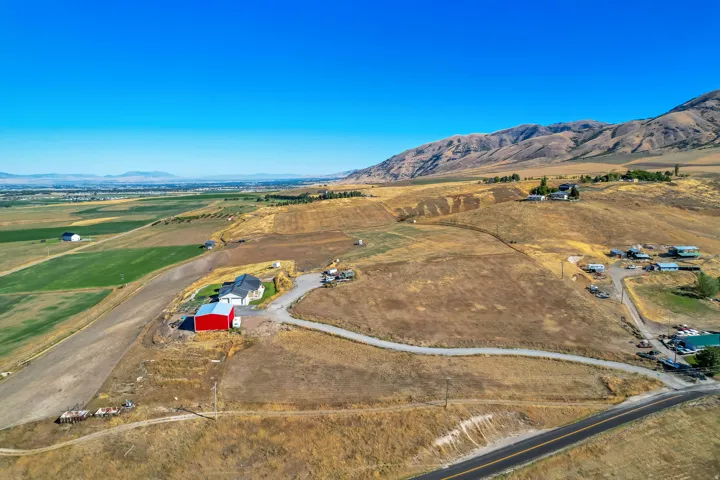 8561 S Horizon Dr, Paradise, Utah 84328