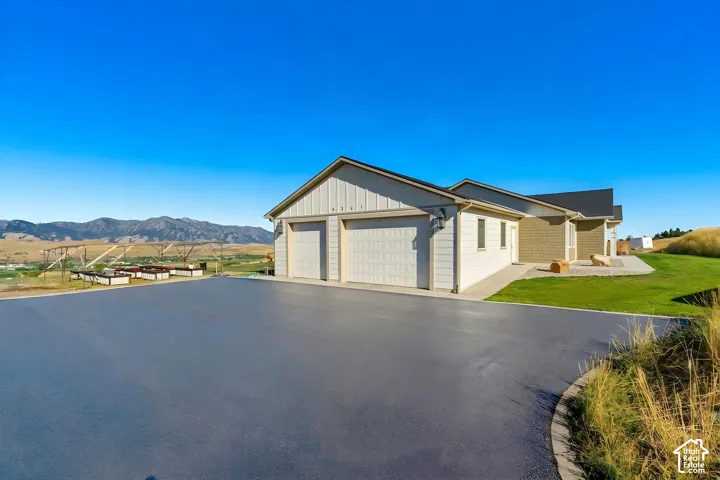 8561 S Horizon Dr, Paradise, Utah 84328