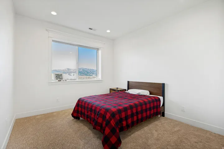 8561 S Horizon Dr, Paradise, Utah 84328