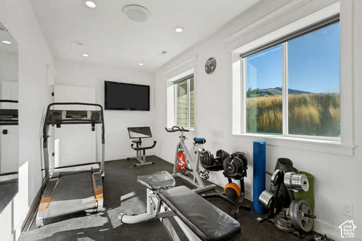 8561 S Horizon Dr, Paradise, Utah 84328