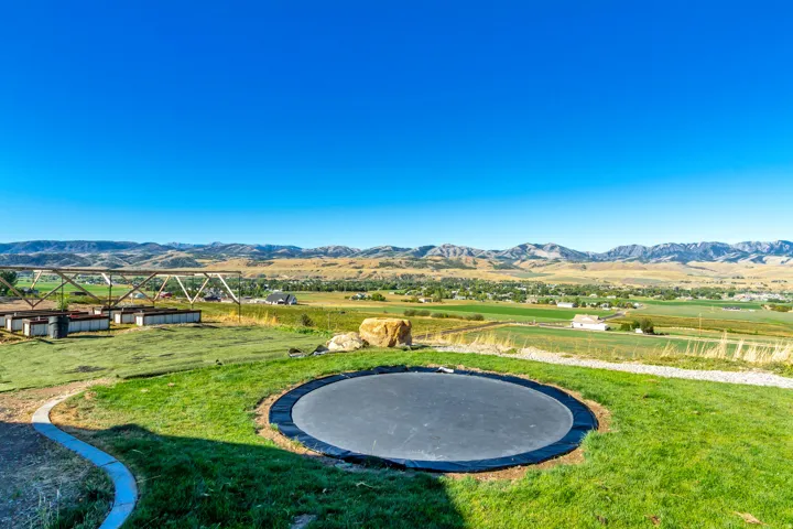 8561 S Horizon Dr, Paradise, Utah 84328