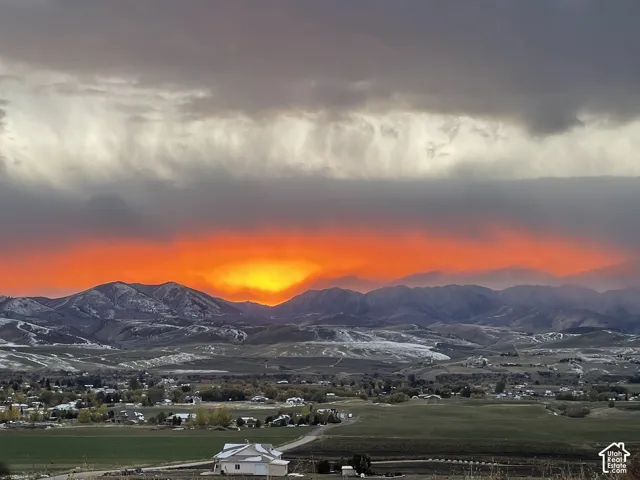 8561 S Horizon Dr, Paradise, Utah 84328