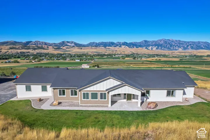 8561 S Horizon Dr, Paradise, Utah 84328