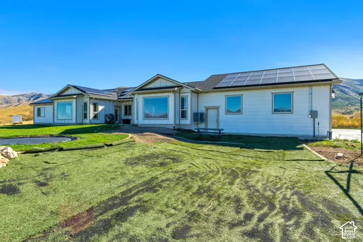8561 S Horizon Dr, Paradise, Utah 84328