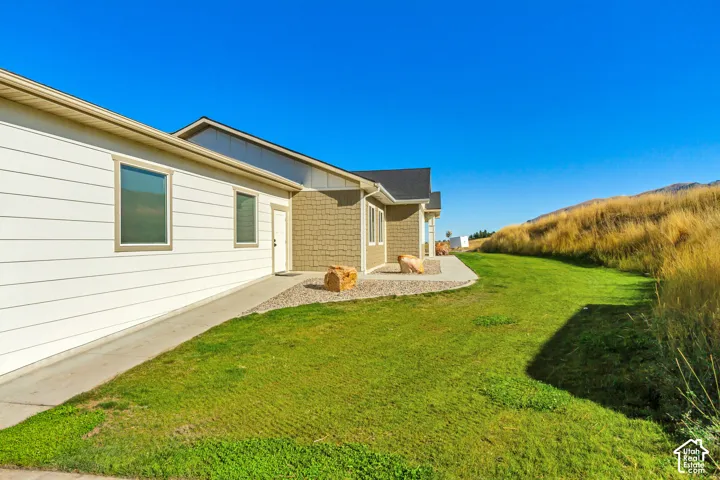 8561 S Horizon Dr, Paradise, Utah 84328