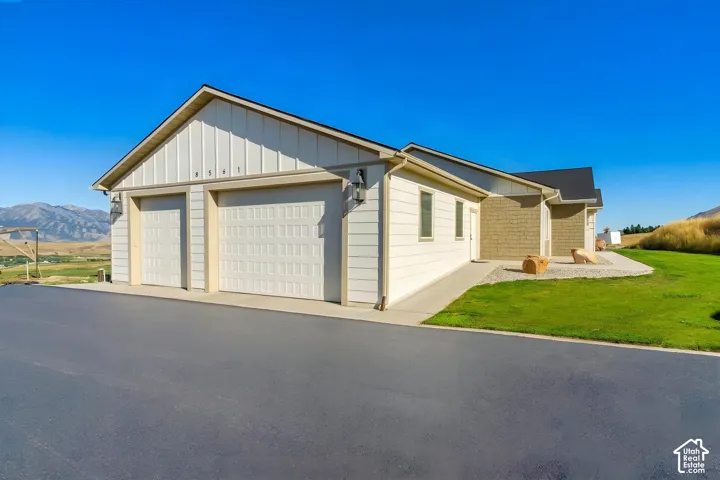 8561 S Horizon Dr, Paradise, Utah 84328