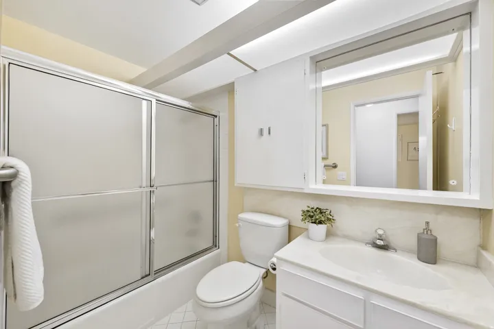 Main floor bathroom