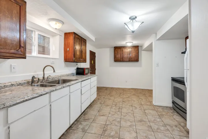 Full kitchen in the basement