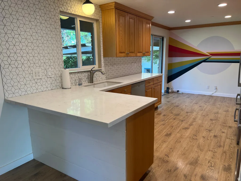 This is what it looks like without a table and chairs.  Lots of counter space!