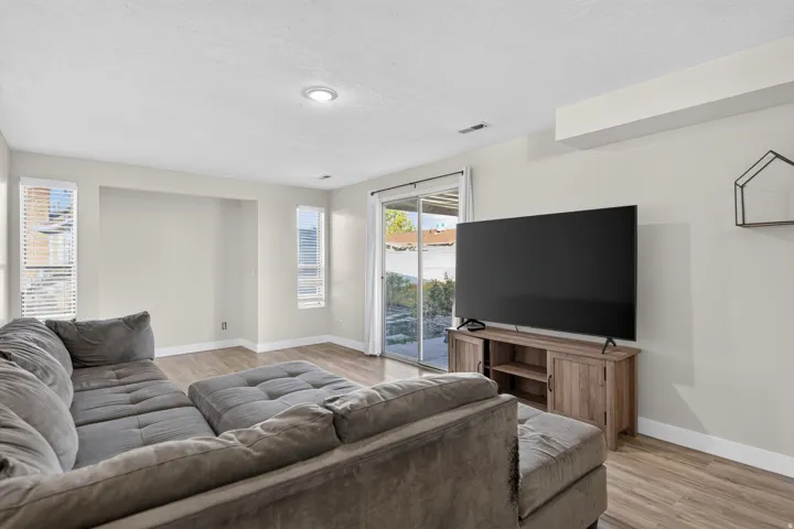 5136 W Gaskill Way, West Jordan, Utah 84081