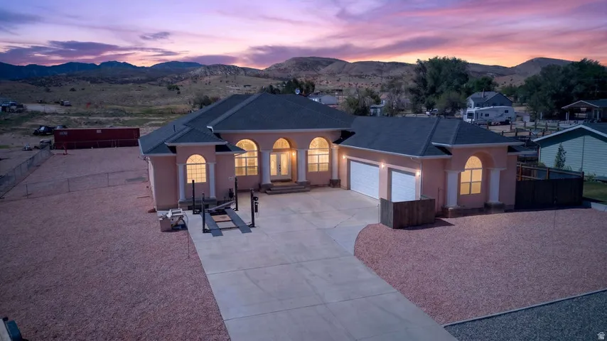 64 S 400 W, Aurora, Utah 84620