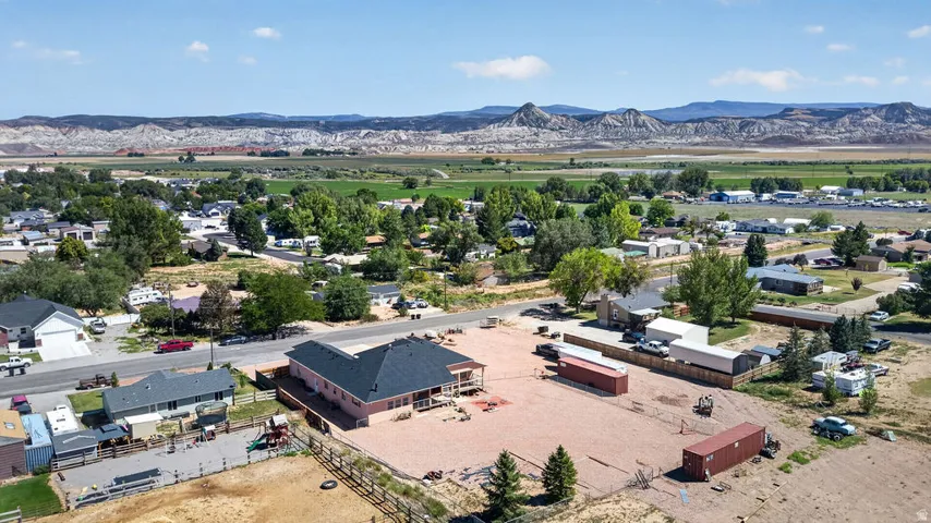 64 S 400 W, Aurora, Utah 84620