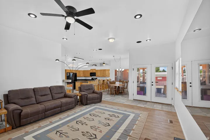 64 S 400 W, Aurora, Utah 84620