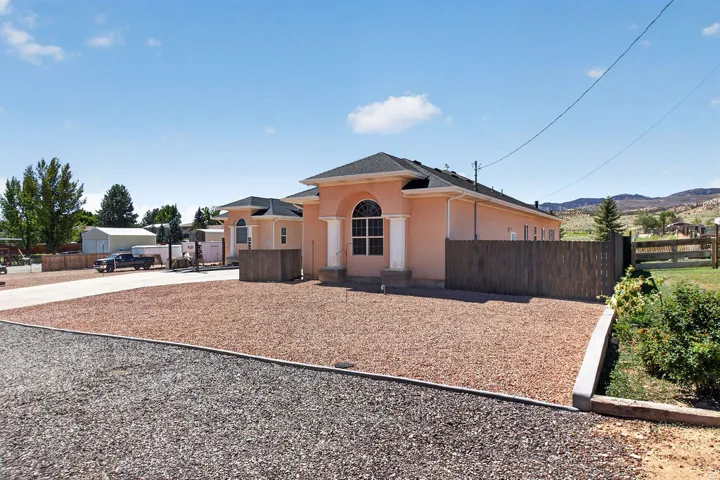 64 S 400 W, Aurora, Utah 84620