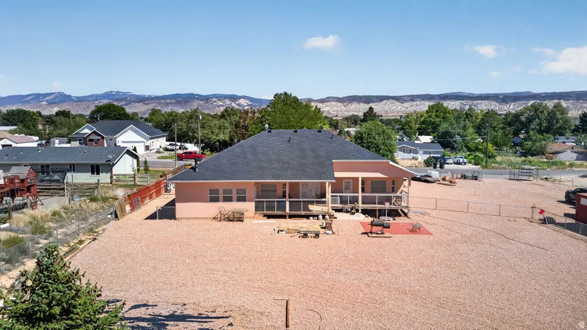 64 S 400 W, Aurora, Utah 84620